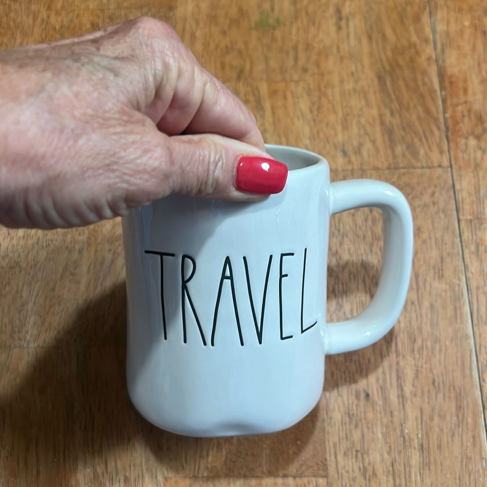 RAE DUNN TRAVEL MUG